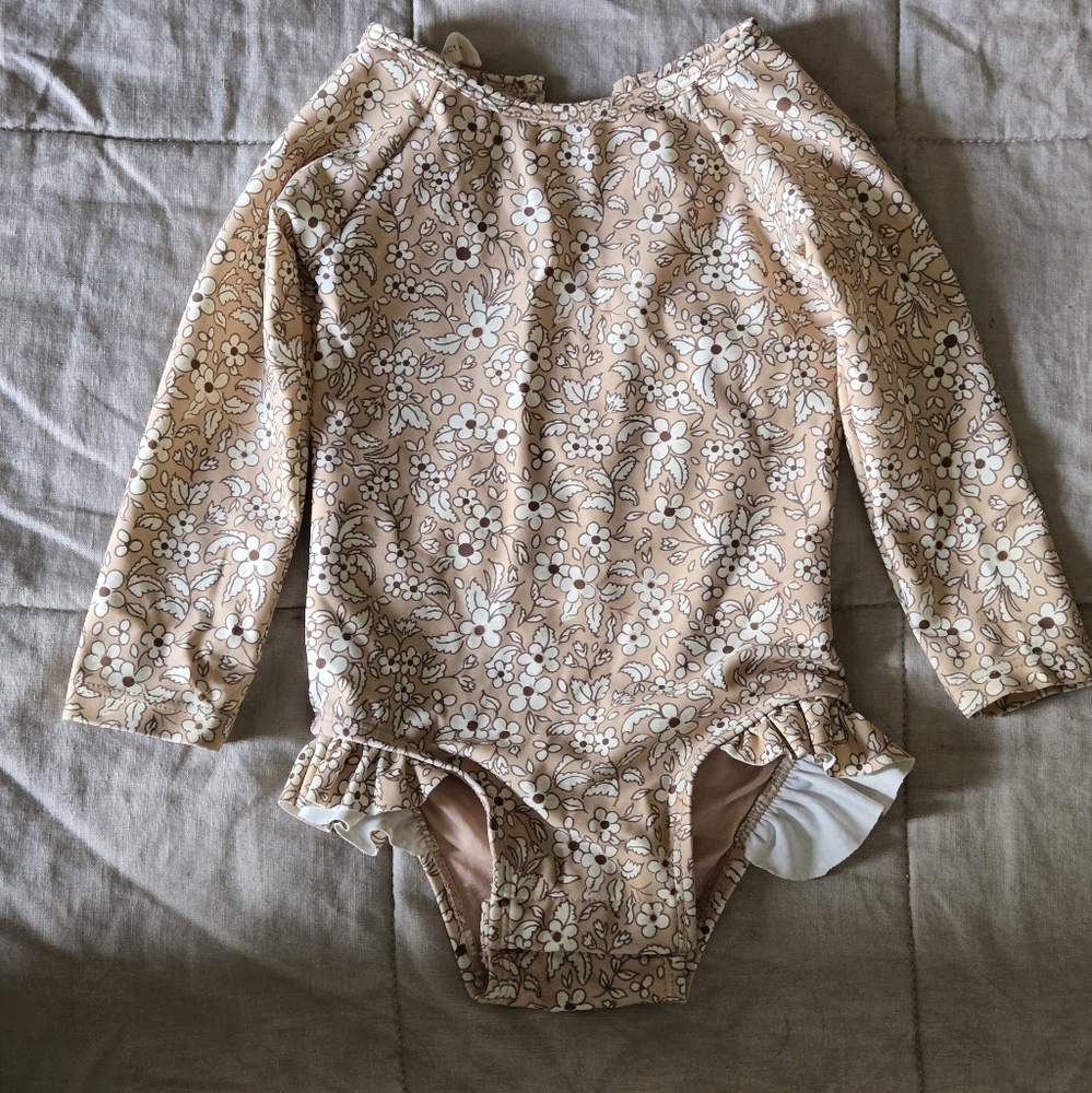 Quincy mae 6-12m